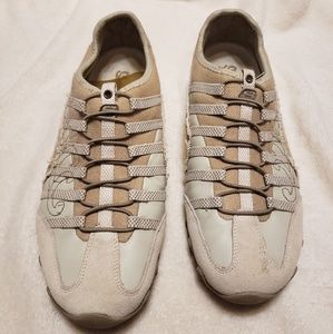 Sketcher's Slip-on Sneakers